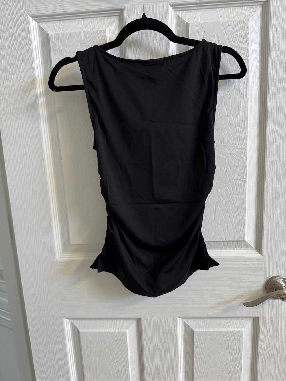 Vici Black Sleeveless Tank Top - Picture 11 of 12